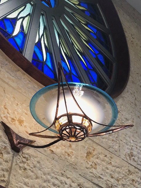synagogue lamp tamid